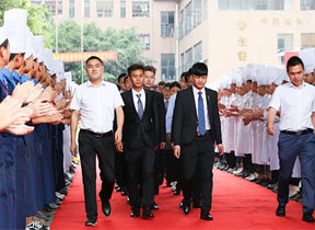 毕业季|他们毕业就拿5000+