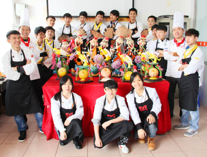 �����������ѧУ���տ���