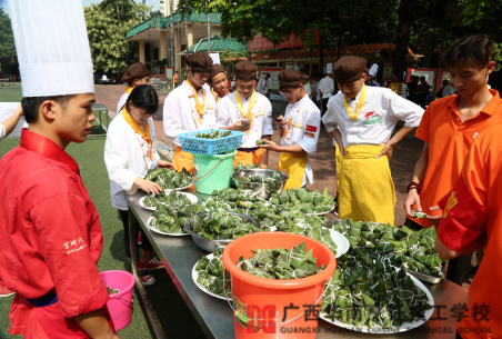 ǧ�˰����ӣ����ȶ����