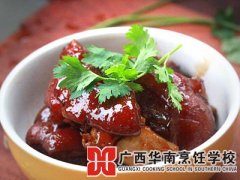 卤猪蹄
