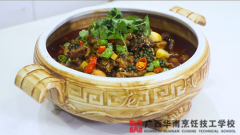 尖椒肥肠