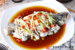 响油鲈鱼